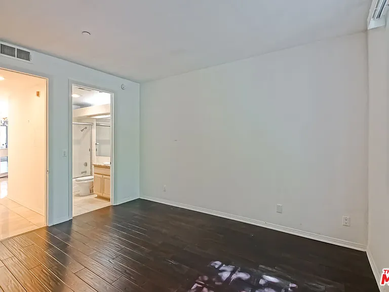 1875 S Beverly Glen Blvd #101 — Photo 27