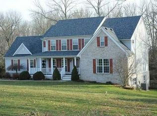 6908 Chimney Hill Rd, Crestwood, KY 40014