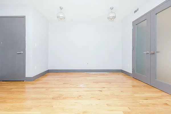 Rented by Nooklyn NYC LLC | media 11