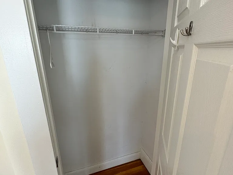 35 George St #3 — Photo 34