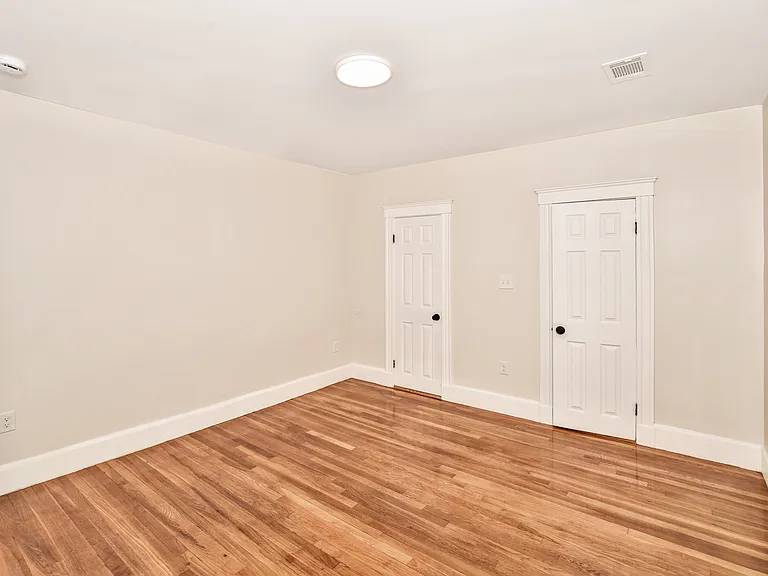 30-32 Westmore Rd #2 — Photo 19