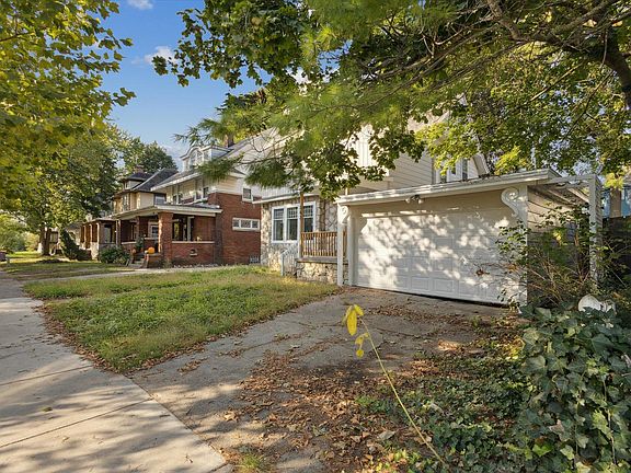 4th image of 343 Garfield Ave NW