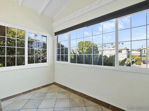 4th image of 4568-4570 Florida St