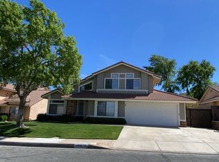 4700 Vitrina Ln, Palmdale, CA 93551