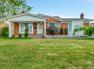 11146 Meadowbrook Dr, Warren, MI 48093