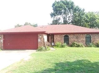 604 N St, Barling, AR 72923