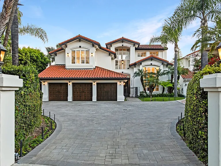 12608 Promontory Rd — Photo 1