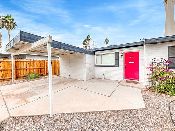 2nd image of 2312 Santa Paula Dr