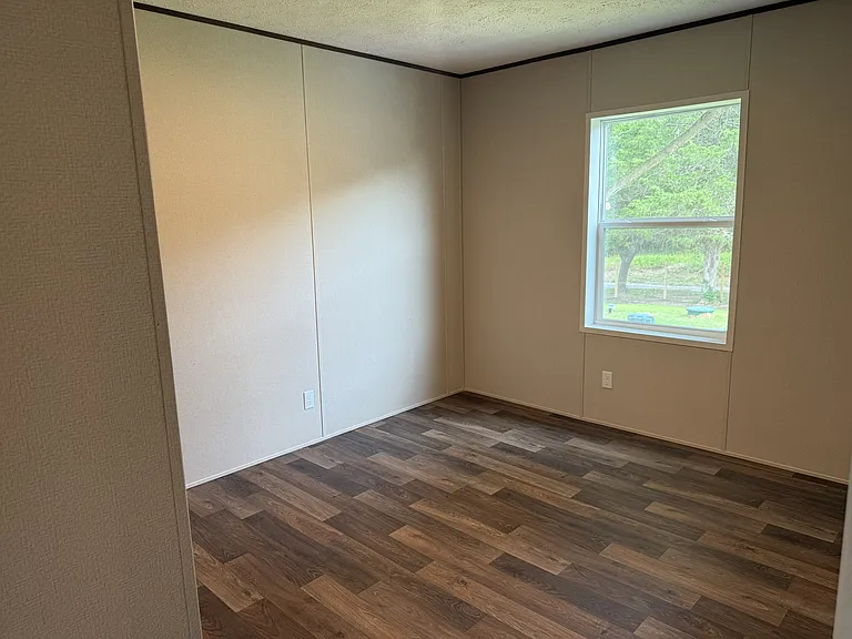 343 Sherando Ln — Photo 7