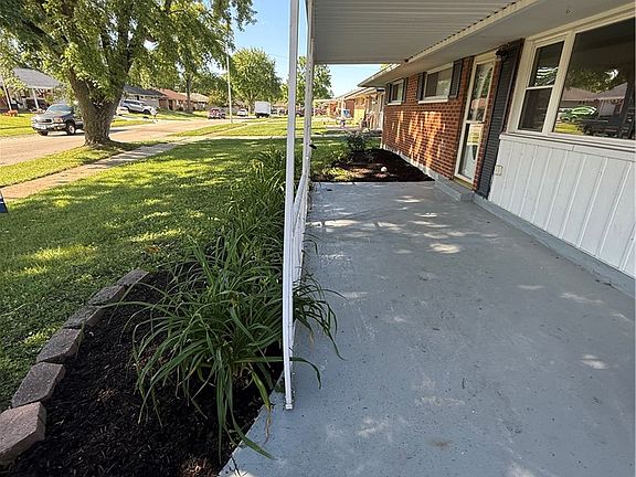 3rd image of 5705 Tibet Dr