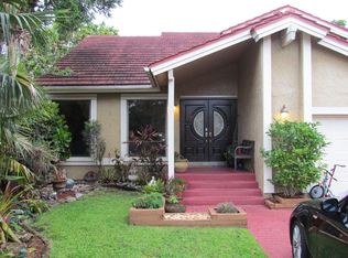 9530 SW 148th Pl, Miami, FL 33196