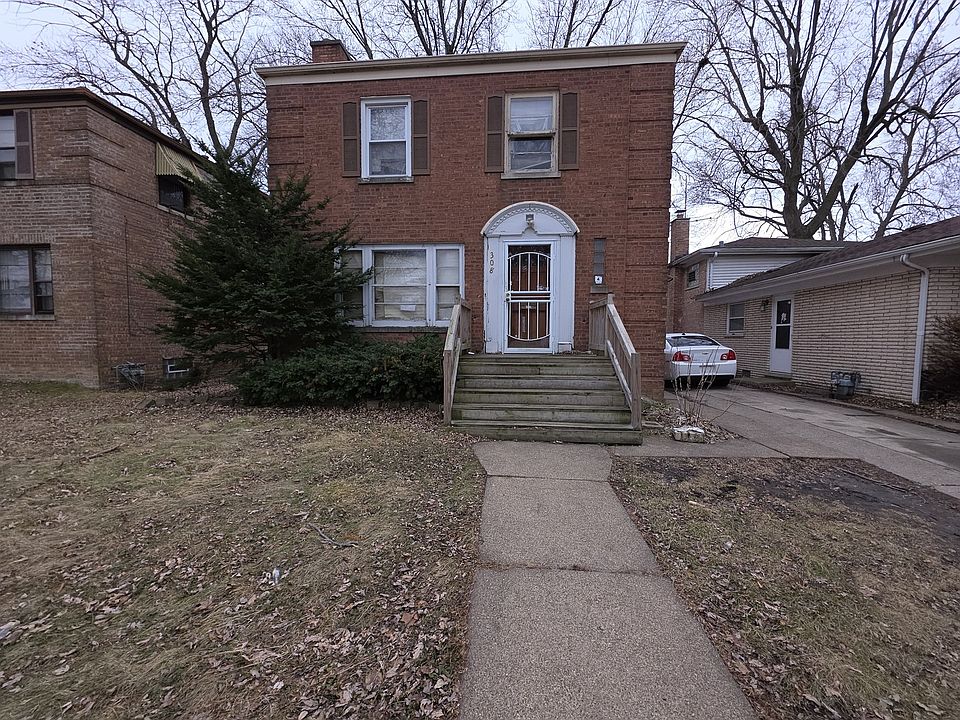 1st image of 308 W 145th Pl