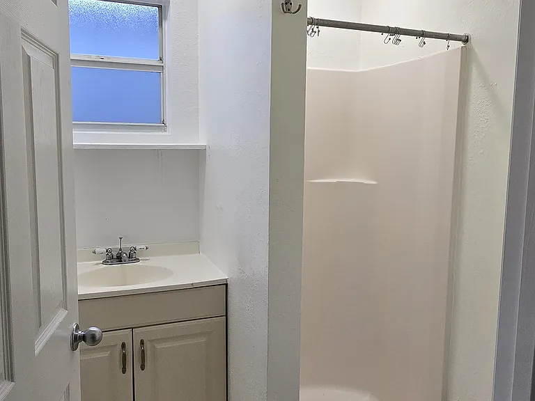 5814 Little River Dr #1 — Photo 5