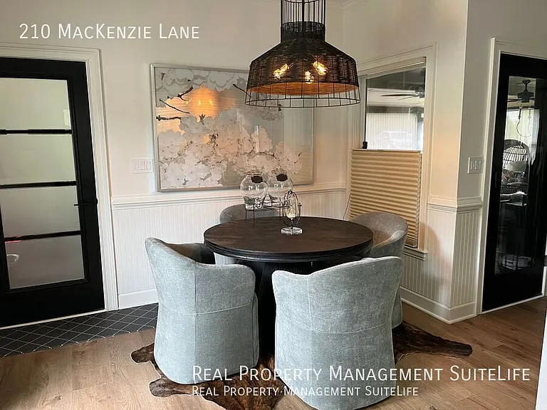 210 Mackenzie Ln — Photo 15