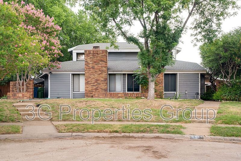 1st image of 509 Hunters Glen St