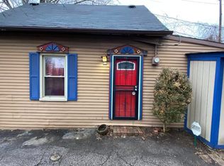 1959 Fulton Pl, Cleveland, OH 44113