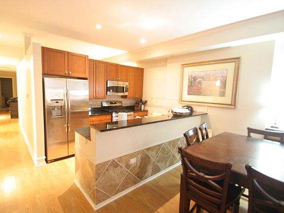 3rd image of 310 S Michigan Ave Unit 1509