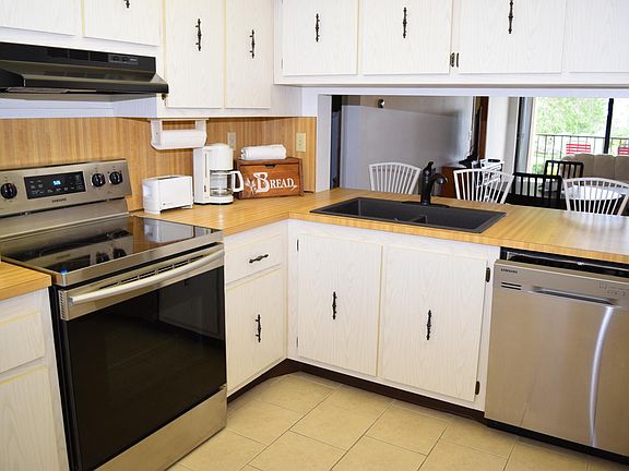 4th image of 6219 Palma Del Mar Blvd S #215D