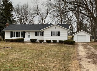 1104 W Walworth Ave, Whitewater, WI 53190