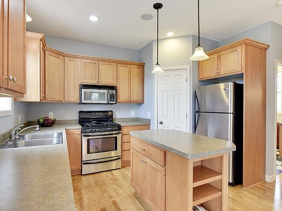 4th image of 11615 E Laketowne Dr