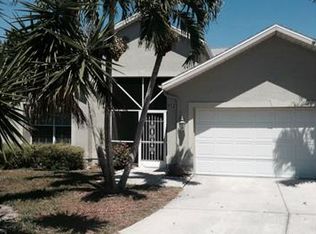 734 Warwick Pl, Naples, FL 34104