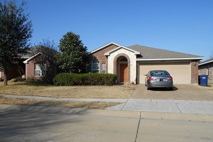 1st image of 310 Niagara Falls Dr