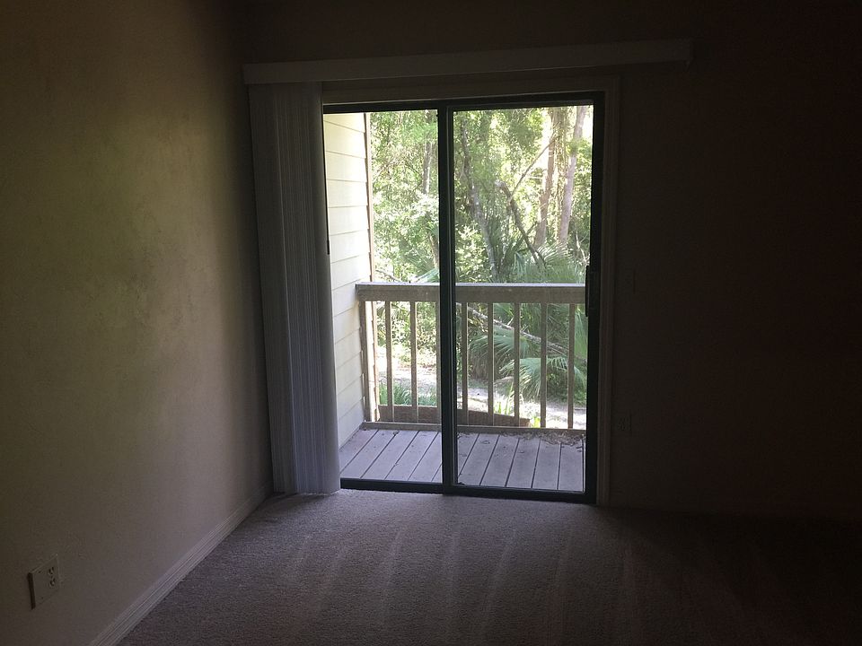 2nd image of 1630 NW 19th Ln