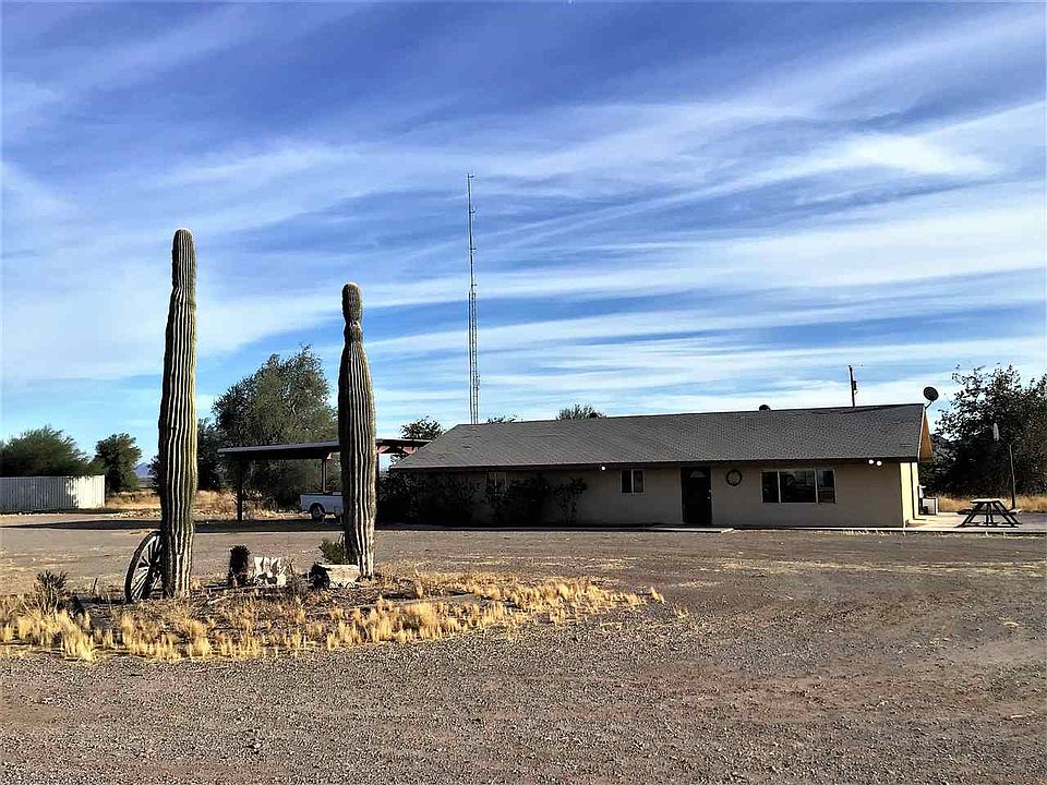 1st image of 4685 S Avenue 35 E