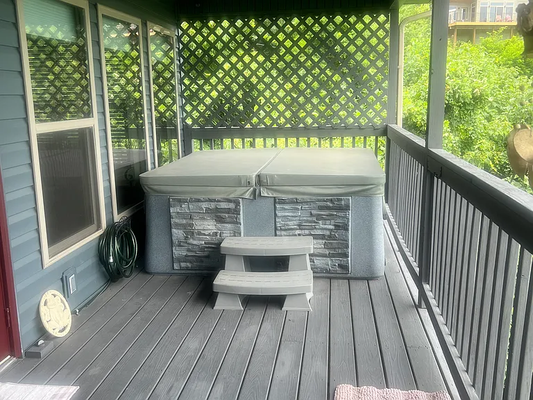 843 Sourwood Dr — Photo 14
