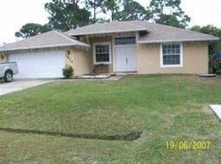 2826 SE Rawlings Rd, Port Saint Lucie, FL 34952