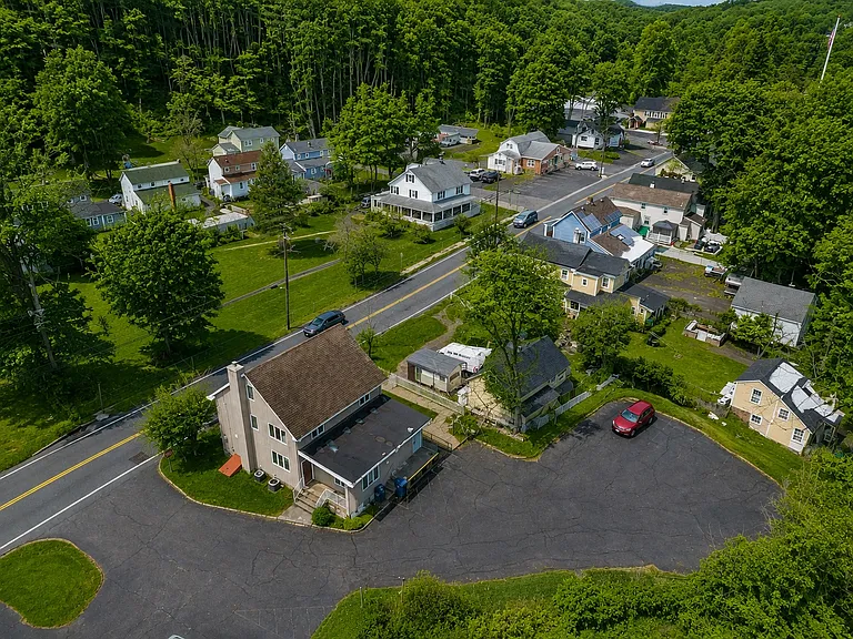 328 Green Pond Rd — Photo 20