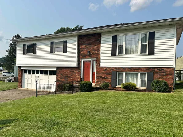 6128 Fairview Dr, Huntington, WV 25705