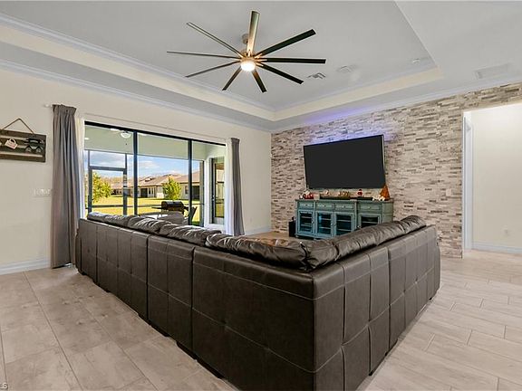 3rd image of 3014 Baltar Ct