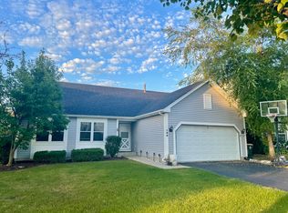 189 E Brittany Ln, Hainesville, IL 60030