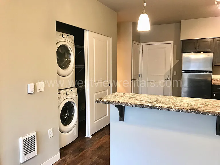 1010 Railroad Ave — Photo 428