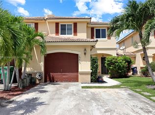 16425 SW 73rd Ln, Miami, FL 33193