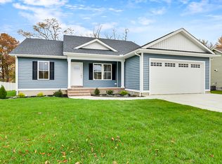 251 Plantation Dr, Felton, DE 19943