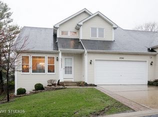 2341 Horned Owl Ct, Elgin, IL 60123