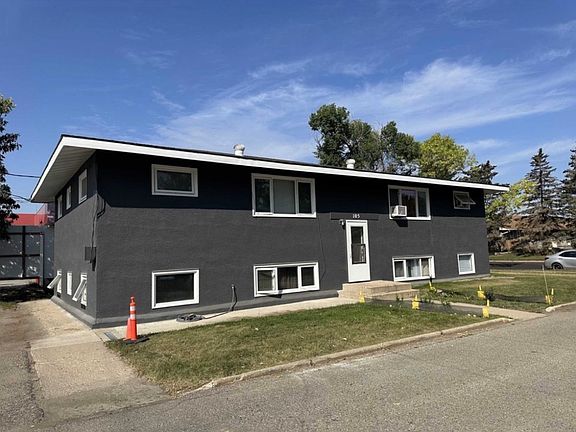 2nd image of 105 18th Ave SW #3