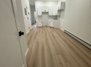 477 Grandview Ave APT 2, Ridgewood, NY 11385