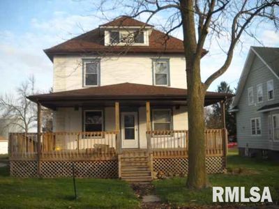 412 Washington St, Larose, IL, 61541