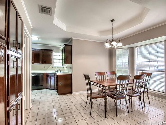 4th image of 2508 Palmetto Dr