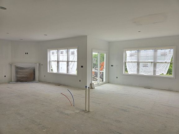 5th image of 187 Petersham Rd