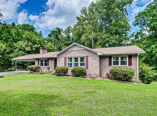 1245 N Sellars Mill Rd, Burlington, NC 27217