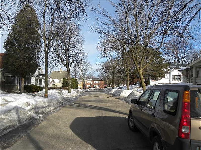 2nd image of 6839 Terrace Ct