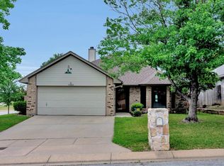 10201 Maria Dr, Fort Worth, TX 76108