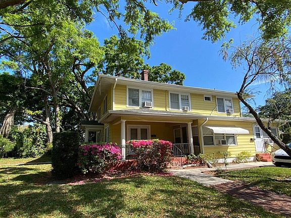 3rd image of 203 N Dillard St #2