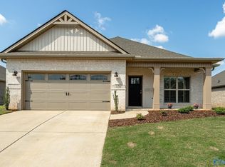 170 Rosemary Ayers Dr, Madison, AL 35756