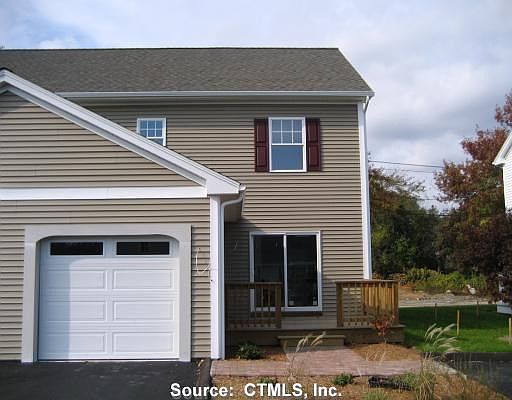 Garage and 10x10 Deck off kitchen
