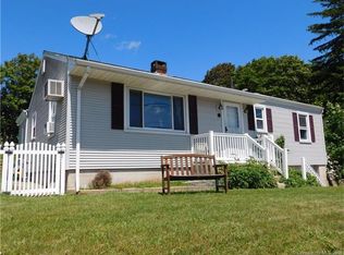 150 Meridian St, Groton, CT 06340